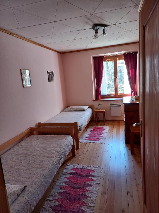 Casa Vacanza Ponte Aino พอสเชียโว ภายนอก รูปภาพ